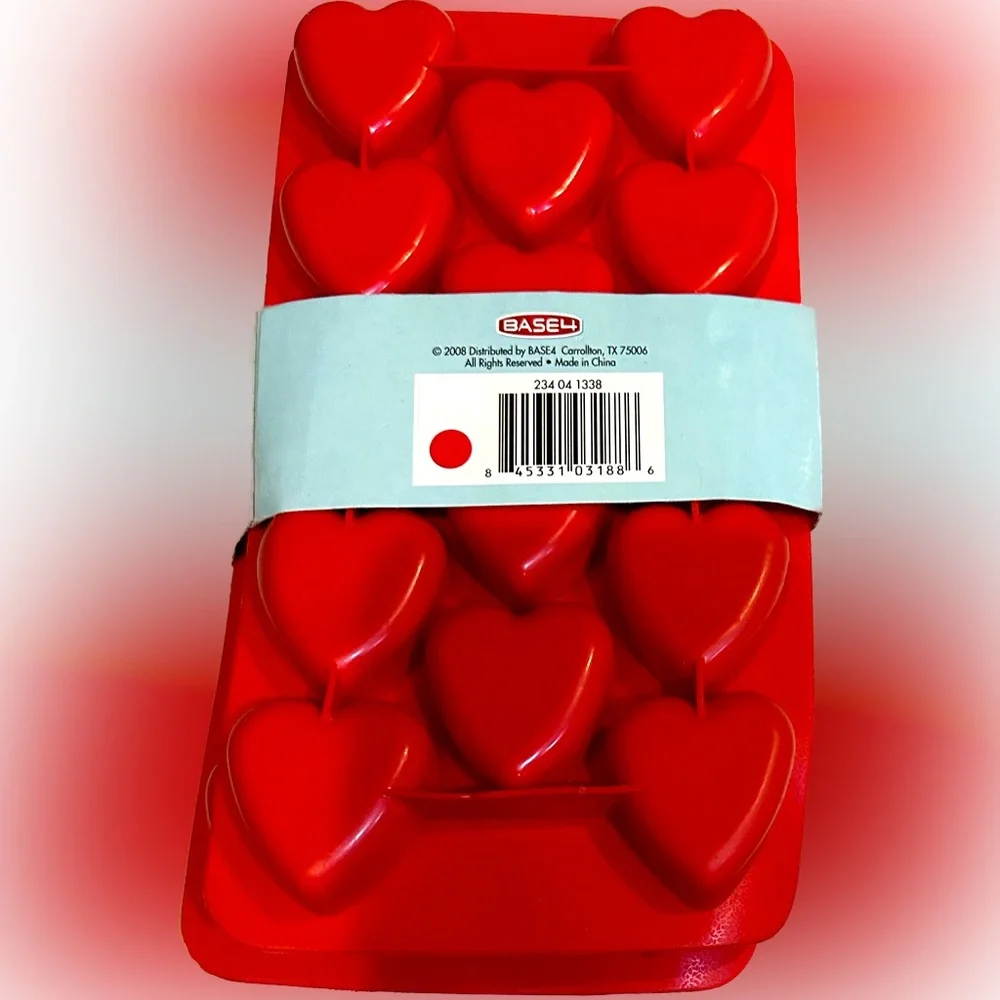 BASE4 2008 HEART FLEXIBLE ICE TRAY, CHOCOLATE, JELLO, SHOTS, set of 2 PARTY LOVE